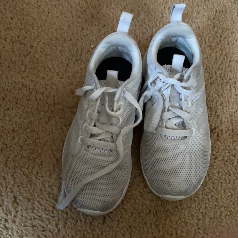 Little girls shoes size 11 adidas